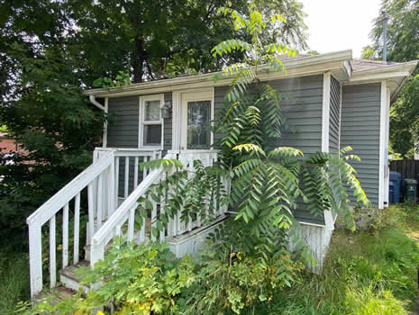 Bungalow purchased directly by Home Flippers in Guelph, Ontario